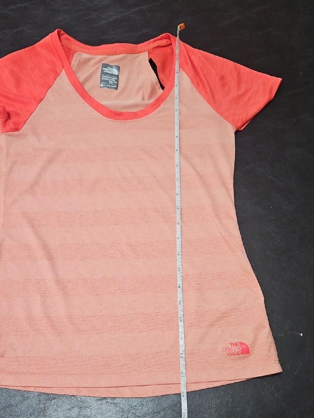 The North Face FlashDry XS Peach Raglan Top Cutout Back Athletic - Picture 8 of 9